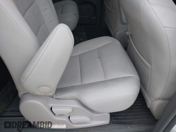 2017 Toyota Sienna XLE Auto Access Seat с VIN 5TDYZ3DC9HS776179, выставлен на аукционе IAAI как лот 42278582 с пробегом 74 648 миль миль и . История ставок и продаж доступна на DreamBid. Изображение 8.
