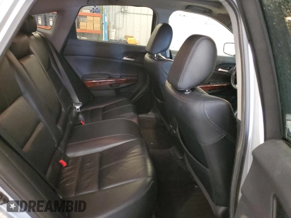 2010 Honda Crosstour EX-L z VIN 5J6TF1H50AL010880, wystawiony jako Copart lot #55805665 z przebiegiem 116 323 mil mil oraz Szkody całkowita. Historia ofert i sprzedaży dostępna na DreamBid. Obrazek 11.