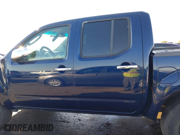 2006 Nissan Frontier SE z VIN 1N6AD07W56C433031, wystawiony jako IAAI lot #41382847 z przebiegiem 80 576 mil mil oraz . Historia ofert i sprzedaży dostępna na DreamBid. Obrazek 14.
