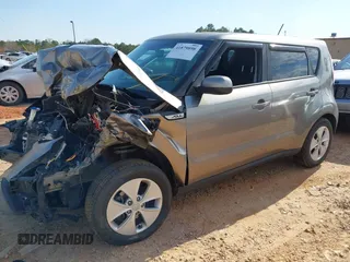 2016 Kia Soul with VIN KNDJN2A27G7400446, listed as a IAAI auction lot 41879898 with 106,903 mi miles. Bid and sale history available at carsss.com. Image 2.