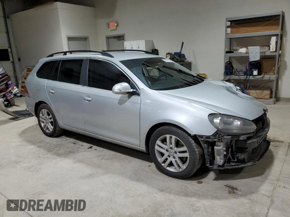 2013 Volkswagen Jetta SportWagen TDI w/Sunroof with VIN 3VWML7AJ6DM666451, listed as a Copart auction lot 82531304 with 171,111 mi miles and Salvage Title. Bid and sale history available at carsss.com. Image 4.