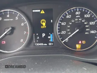 2017 Mitsubishi Outlander SE z VIN JA4AZ3A3XHZ059420, wystawiony jako IAAI lot #42611077 z przebiegiem 130 406 mil mil oraz . Historia ofert i sprzedaży dostępna na DreamBid. Obrazek 15.