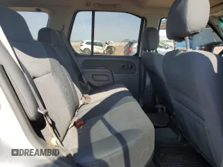 2003 Nissan Xterra XE with VIN 5N1ED28T13C662690, listed as a Copart auction lot 60697725 with 367,120 mi miles and Salvage title. Bid and sale history available at DreamBid. Image 10.