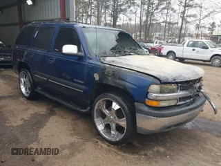 2002 Chevrolet Tahoe LT with VIN 1GNEC13Z82R238343, listed as a IAAI auction lot 41796657 with 1 mi miles. Bid and sale history available at carsss.com. Image 1.