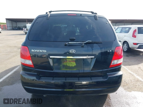 2005 Kia Sorento LX with VIN KNDJD733055359236, listed as a IAAI auction lot 41681533 with 204,755 mi miles. Bid and sale history available at carsss.com. Image 16.