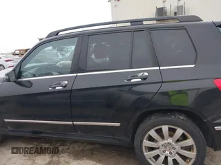 2012 Mercedes-Benz GLK with VIN WDCGG5GB7CF733494, listed as a IAAI auction lot 41933946 with 187,027 mi miles. Bid and sale history available at carsss.com. Image 14.