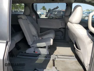 2015 Toyota Sienna XLE with VIN 5TDYK3DCXFS672544, listed as a Copart auction lot 52135735 with 181,780 mi miles and Salvage Title. Bid and sale history available at carsss.com. Image 11.