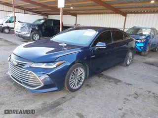 2019 Toyota Avalon Hybrid Limited with VIN 4T1B21FB5KU007633, listed as a IAAI auction lot 41615161 with 132,182 mi miles. Bid and sale history available at carsss.com. Image 17.