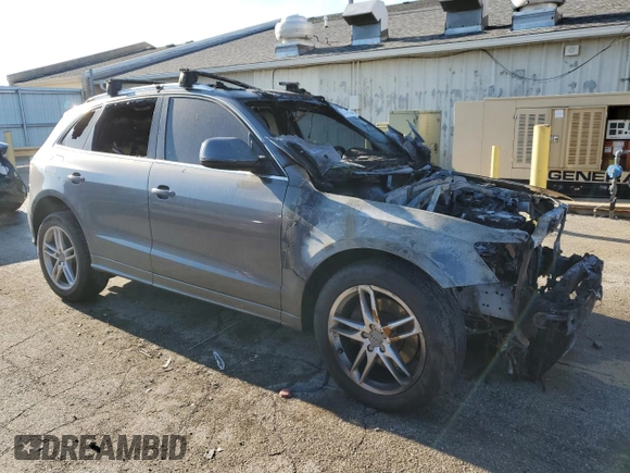 2014 Audi Q5 Prestige with VIN WA1WGAFP2EA054394, listed as a Copart auction lot 83749634 with Not provided miles and Non repairable. Bid and sale history available at DreamBid. Image 4.