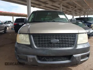 2003 Ford Expedition Special Service with VIN 1FMRU15W43LC33991, listed as a IAAI auction lot 41789695 with 188,770 mi miles. Bid and sale history available at carsss.com. Image 6.