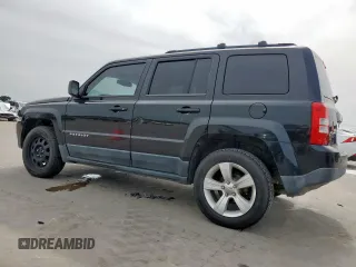 2011 Jeep Patriot Latitude z VIN 1J4NF1GB5BD101025, wystawiony jako Copart lot #57165965 z przebiegiem 100 980 mil mil oraz Czysty tytuł • Clean title. Historia ofert i sprzedaży dostępna na DreamBid. Obrazek 2.