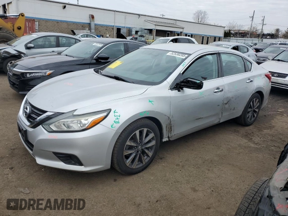 2017 Nissan Altima 2.5 SV with VIN 1N4AL3AP9HC293132, listed as a Copart auction lot 52538285 with 208,982 mi miles and Salvage Title. Bid and sale history available at carsss.com. Image 1.