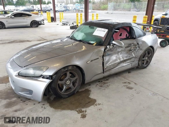 2001 Honda S2000 z VIN JHMAP11491T006580, wystawiony jako IAAI lot #41933308 z przebiegiem 151 232 mil mil oraz . Historia ofert i sprzedaży dostępna na DreamBid. Obrazek 17.