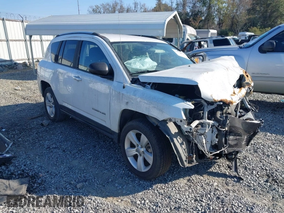 2012 Jeep Compass Latitude with VIN 1C4NJCEA2CD706809, listed as a IAAI auction lot 40956063 with 159,976 mi miles and . Bid and sale history available at carsss.com. Image 1.