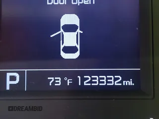 2016 Kia Cadenza Premium with VIN KNALN4D75G5218796, listed as a IAAI auction lot 42151269 with 123,332 mi miles. Bid and sale history available at carsss.com. Image 15.
