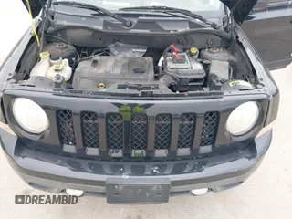 2015 Jeep Patriot Sport with VIN 1C4NJRBB3FD130331, listed as a IAAI auction lot 42075524 with 180,719 mi miles and . Bid and sale history available at carsss.com. Image 10.