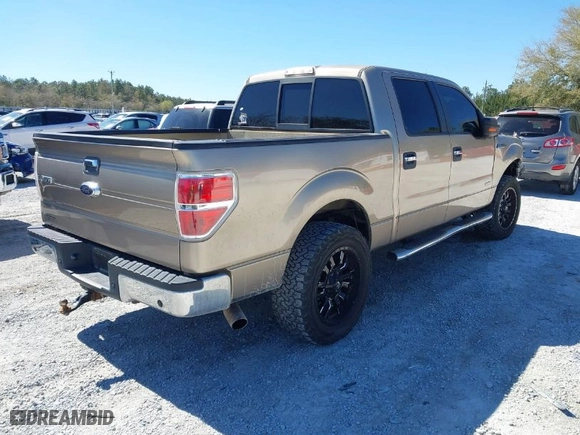 2013 Ford F-150 XL with VIN 1FTFW1CT6DFD31463, listed as a IAAI auction lot 41854319 with 131,180 mi miles. Bid and sale history available at carsss.com. Image 4.