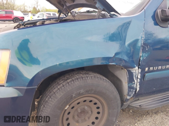 2007 Chevrolet Suburban LS with VIN 1GNFC16J47R207494, listed as a IAAI auction lot 41942690 with Not provided miles and . Bid and sale history available at DreamBid. Image 6.