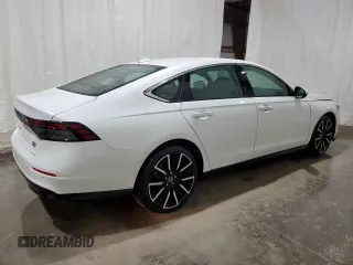 2024 Honda Accord Touring z VIN 1HGCY2F84RA035244, wystawiony jako Copart lot #55990055 z przebiegiem 8 414 mil mil oraz Szkoda całkowita • Salvage title. Historia ofert i sprzedaży dostępna na DreamBid. Obrazek 3.