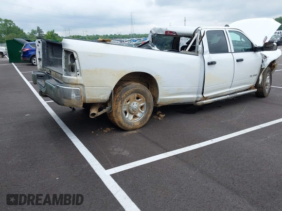 2020 Ram 2500 Tradesman with VIN 3C6UR4HL8LG272624, listed as a IAAI auction lot 42252814 with 166,908 mi miles and . Bid and sale history available at DreamBid. Image 4.