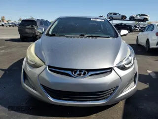 2015 Hyundai Elantra SE z VIN 5NPDH4AE8FH583733, wystawiony jako Copart lot #61287825 z przebiegiem 92 588 mil mil oraz Czysty tytuł • Clean title. Historia ofert i sprzedaży dostępna na DreamBid. Obrazek 5.