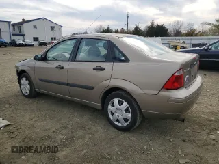2005 Ford Focus S with VIN 1FAFP34N75W104363, listed as a Copart auction lot 49745295 with 179,704 mi miles and Salvage Title. Bid and sale history available at carsss.com. Image 2.