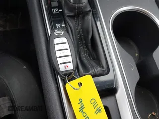 2022 Nissan Altima SV with VIN 1N4BL4DW2NN336027, listed as a IAAI auction lot 41647222 with 115,865 mi miles and . Bid and sale history available at DreamBid. Image 11.