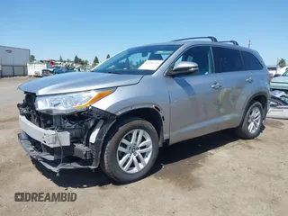 2016 Toyota Highlander LE Plus z VIN 5TDZKRFH2GS149519, wystawiony jako IAAI lot #42346714 z przebiegiem 76 682 mil mil oraz . Historia ofert i sprzedaży dostępna na DreamBid. Obrazek 15.