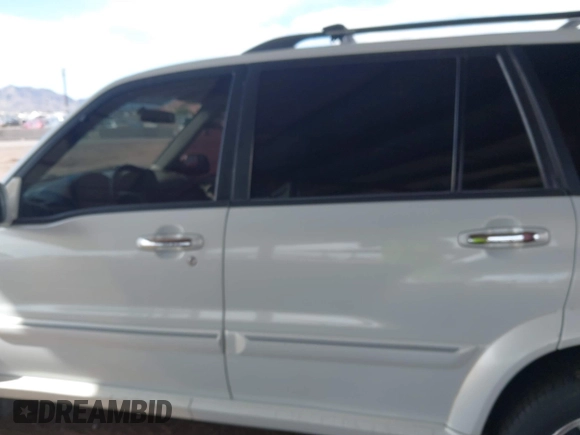 2005 Suzuki XL7 LX with VIN JS3TY92V954100876, listed as a IAAI auction lot 41799284 with 203,303 mi miles and . Bid and sale history available at DreamBid. Image 14.