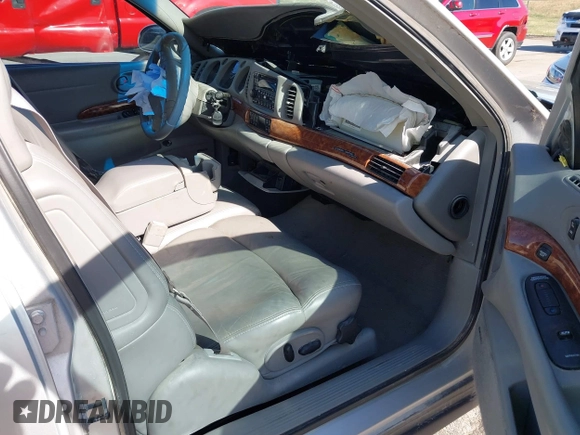 2001 Buick LeSabre Limited with VIN 1G4HR54K81U197037, listed as a IAAI auction lot 40709045 with 225,663 mi miles and . Bid and sale history available at carsss.com. Image 5.