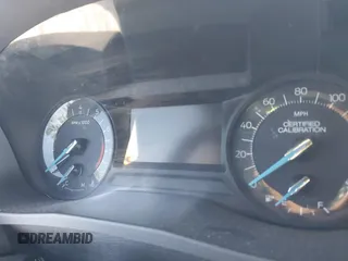 2017 Ford Police Interceptor Utility z VIN 1FM5K8AR3HGB93125, wystawiony jako IAAI lot #42276492 z przebiegiem Nie podano mil oraz . Historia ofert i sprzedaży dostępna na DreamBid. Obrazek 7.