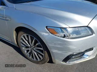 2018 Lincoln Continental Select with VIN 1LN6L9SKXJ5612470, listed as a IAAI auction lot 41350596 with 120,727 mi miles. Bid and sale history available at carsss.com. Image 18.