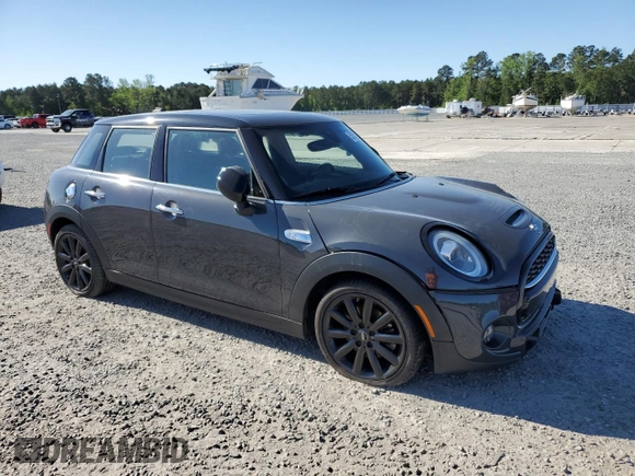 2020 MINI Hardtop 4 Door Cooper S with VIN WMWXU9C02L2M29164, listed as a Copart auction lot 53538275 with 60,076 mi miles and Salvage title. Bid and sale history available at DreamBid. Image 4.