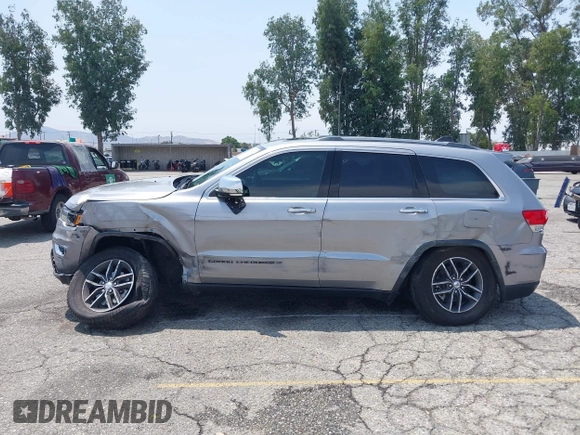 2018 Jeep Grand Cherokee Limited с VIN 1C4RJFBG4JC243800, выставлен на аукционе IAAI как лот 42389892 с пробегом 96 525 миль миль и . История ставок и продаж доступна на DreamBid. Изображение 14.