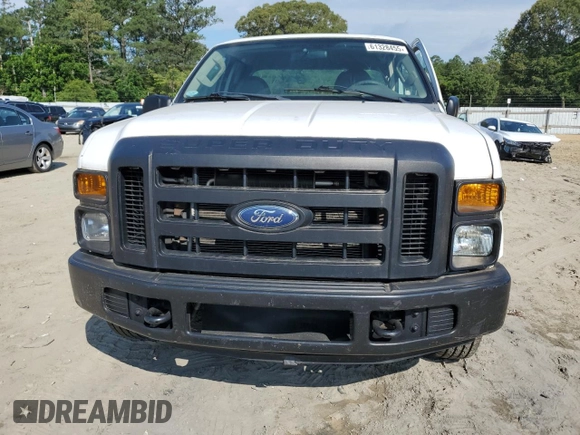 2008 Ford F-250 XL with VIN 1FDSX20558ED20386, listed as a Copart auction lot 61328455 with 111,449 mi miles and Salvage title. Bid and sale history available at DreamBid. Image 5.