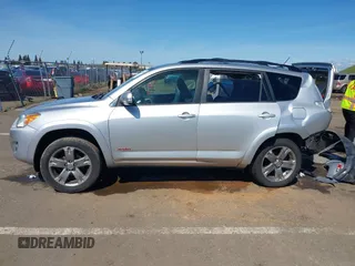 2010 Toyota RAV4 Sport with VIN JTMRK4DV9A5085407, listed as a IAAI auction lot 41824500 with 227,162 mi miles and . Bid and sale history available at DreamBid. Image 15.