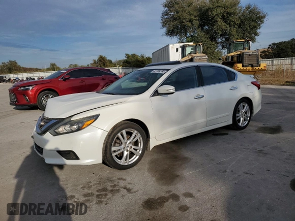 2016 Nissan Altima SR with VIN 1N4BL3AP4GC150544, listed as a Copart auction lot 82989364 with 98,922 mi miles and Salvage Title. Bid and sale history available at carsss.com. Image 1.