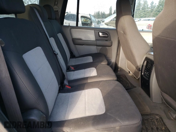 2004 Ford Expedition Special Service with VIN 1FMFU16L74LB11229, listed as a Copart auction lot 42020625 with 223,778 mi miles and Clean Title. Bid and sale history available at carsss.com. Image 11.