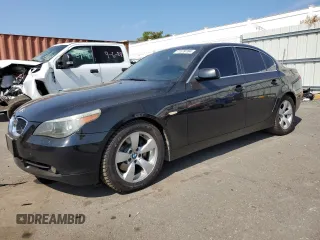 2005 BMW 5 Series 530i with VIN WBANA735X5CR57418, listed as a Copart auction lot 71579784 with 254,284 mi miles and Salvage Title. Bid and sale history available at carsss.com. Image 1.