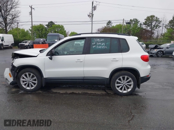 2015 Volkswagen Tiguan SE z VIN WVGBV7AX5FW584833, wystawiony jako IAAI lot #41855476 z przebiegiem 123 299 mil mil oraz . Historia ofert i sprzedaży dostępna na DreamBid. Obrazek 14.