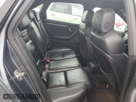2006 Audi S4 z VIN WAUGL78E06A180465, wystawiony jako Copart lot #86001884 z przebiegiem 180 609 mil mil oraz Szkody całkowita. Historia ofert i sprzedaży dostępna na DreamBid. Obrazek 10.