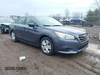 2015 Subaru Legacy 2.5i z VIN 4S3BNBA67F3022674, wystawiony jako IAAI lot #41665703 z przebiegiem 139 177 mil mil oraz . Historia ofert i sprzedaży dostępna na DreamBid. Obrazek 1.