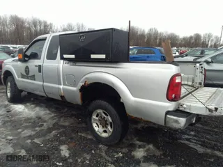 2012 Ford Super Duty F-250 SRW XL with VIN 1FT7X2B61CED13945, listed as a IAAI auction lot 41662333 with 196,509 mi miles. Bid and sale history available at carsss.com. Image 3.