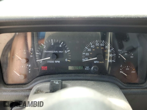 1998 Jeep Cherokee Sport with VIN 1J4FJ68S6WL215447, listed as a Copart auction lot 65186505 with 177,682 mi miles and Clean title. Bid and sale history available at DreamBid. Image 9.