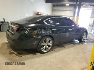 2018 Infiniti Q70 Luxe с VIN JN1BY1PR1JM370429, выставлен на аукционе Copart как лот 61178185 с пробегом 48 972 миль миль и Списание • Salvage title. История ставок и продаж доступна на DreamBid. Изображение 3.