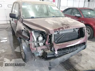 2007 Honda Pilot LX with VIN 2HKYF18137H519304, listed as a IAAI auction lot 42203155 with 128,712 mi miles and . Bid and sale history available at carsss.com. Image 6.
