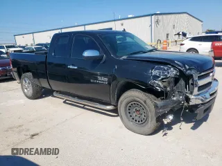 2011 Chevrolet Silverado 1500 LT with VIN 1GCRCSE00BZ459417, listed as a Copart auction lot 54124935 with 177,409 mi miles and Salvage Title. Bid and sale history available at DreamBid. Image 4.