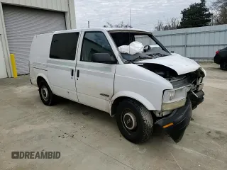 1998 Chevrolet Astro Cargo Van with VIN 1GCDM19W8WB159476, listed as a Copart auction lot 41805445 with 0 mi miles and Salvage Title. Bid and sale history available at carsss.com. Image 11.