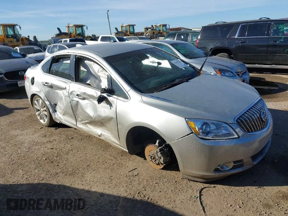 2015 Buick Verano with VIN 1G4PP5SK7F4209853, listed as a IAAI auction lot 41805376 with 157,802 mi miles. Bid and sale history available at carsss.com. Image 1.