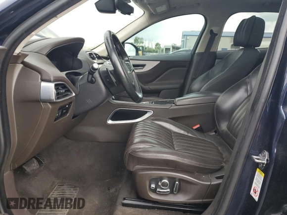 2020 Jaguar F-Pace 30t Portfolio с VIN SADCN2GX4LA624917, выставлен на аукционе Copart как лот 55532655 с пробегом Не указан миль и Чистый • Clean title. История ставок и продаж доступна на DreamBid. Изображение 7.